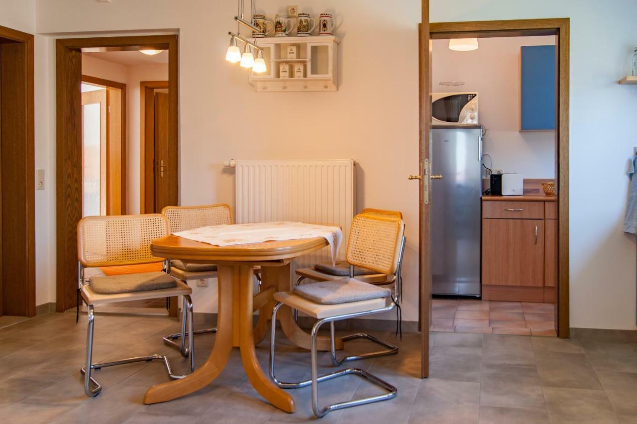 Dreiseitenhof Ferienwohnung Kuenzel Tharandt Kültér fotó